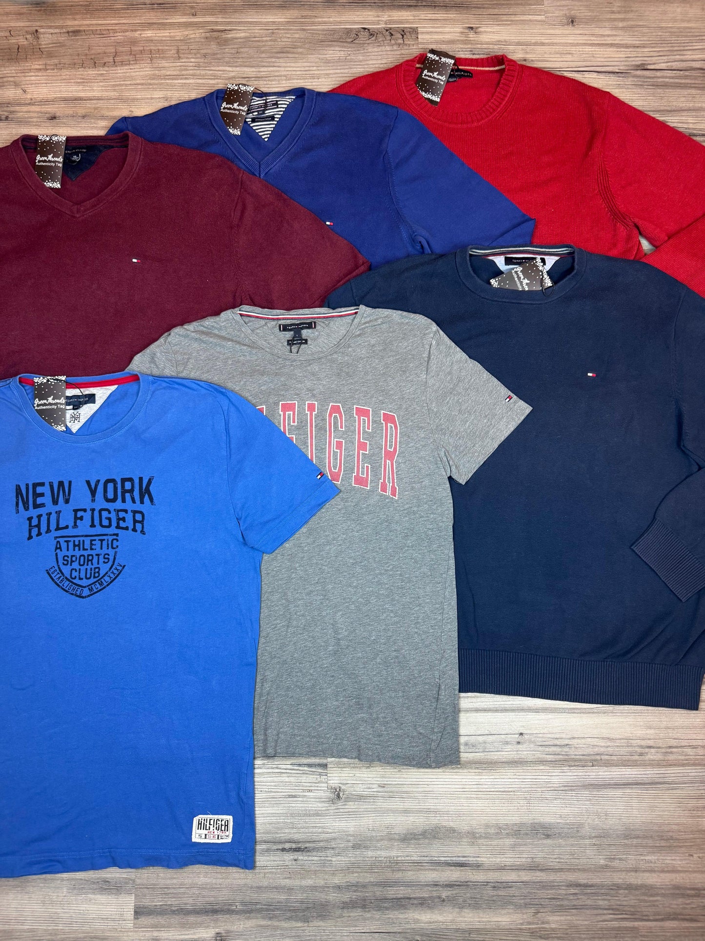 Mystery Box XXL: 5–7x Tommy Hilfiger Artikel – Mix aus Strick, Hemd, Polo, Shirt & mehr