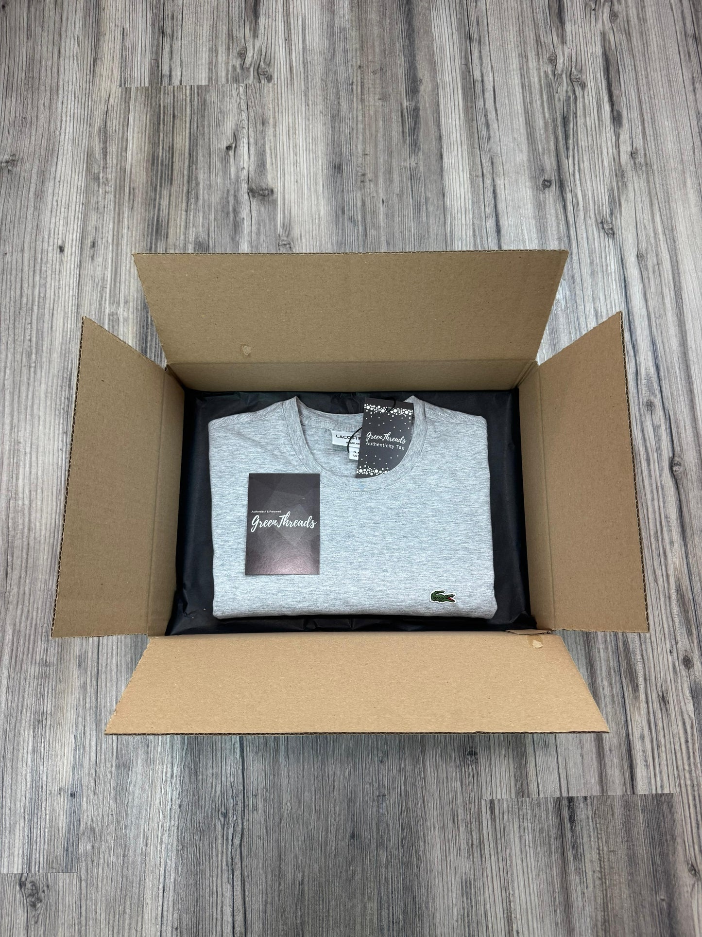 1x Lacoste T-Shirt – Mystery Box