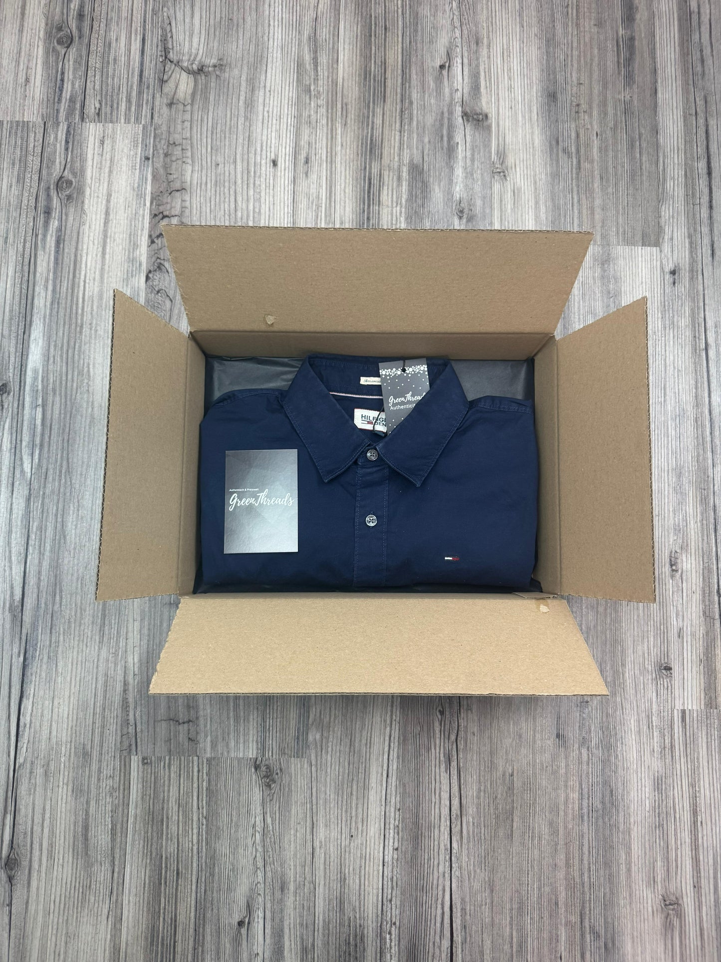 1x Tommy Hilfiger Hemd – Mystery Box
