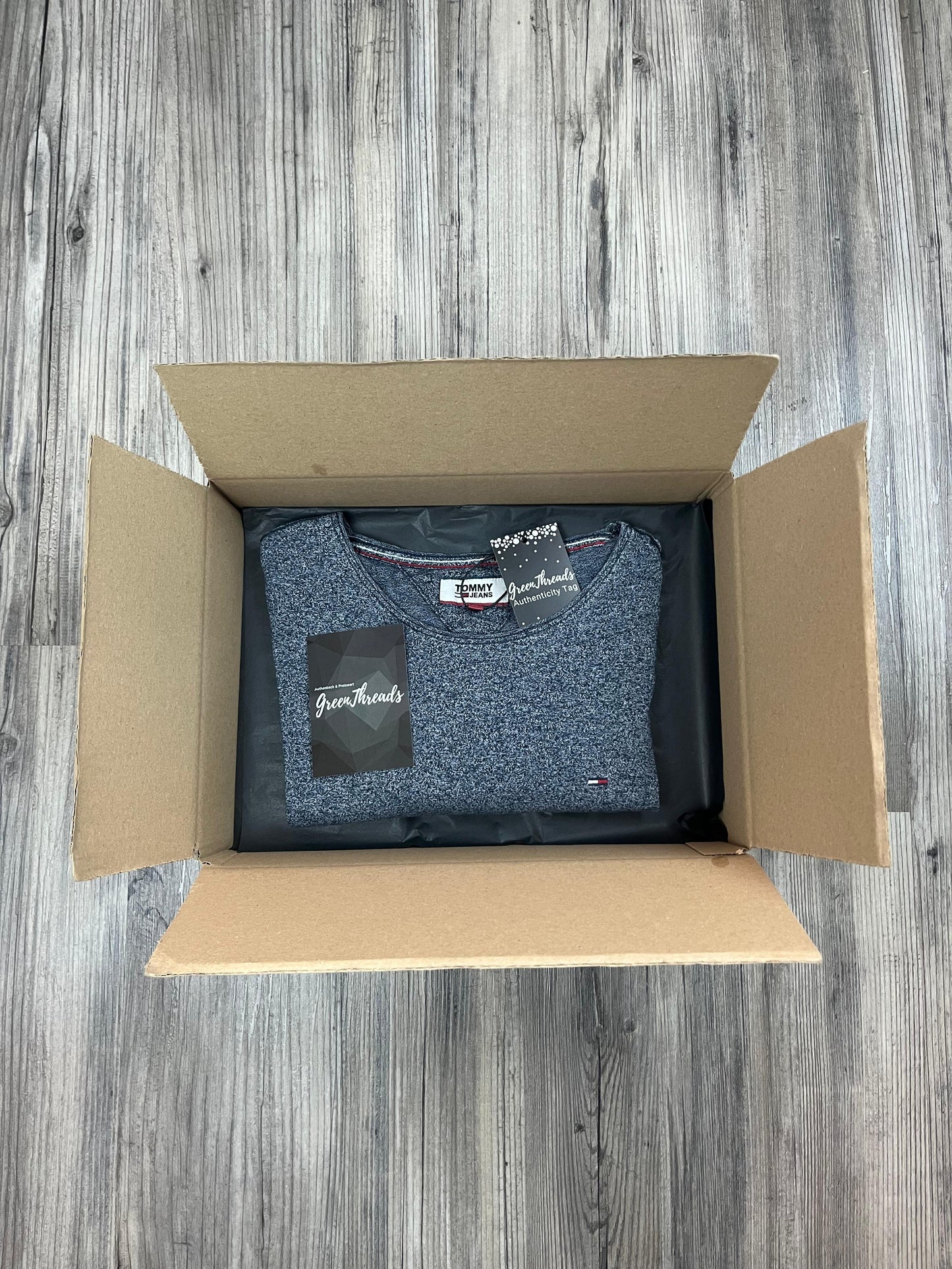 1x Tommy Hilfiger T-Shirt – Mystery Box