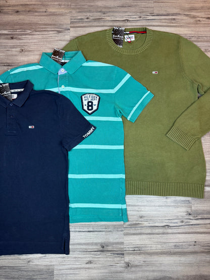 Mystery Box M: 3–4x Tommy Hilfiger Artikel – zB. Strickpullover, Hoodie, Polo & mehr